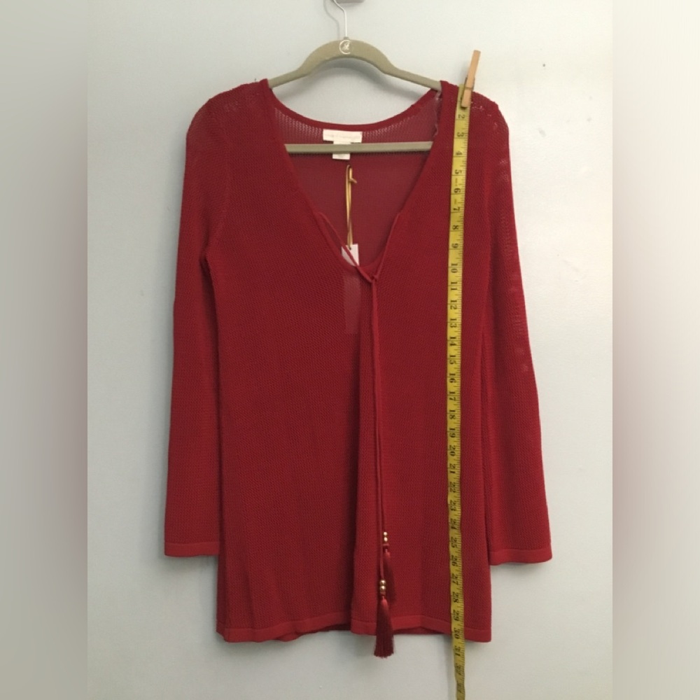 House of Harlow 1960 Red V-Neck Long Sleeve Knit Top